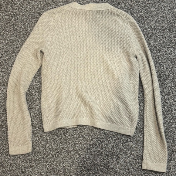 Banana Republic Cream Cardigan - Picture 5 of 6